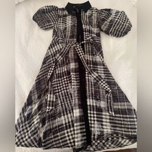 Gracia Plaid Graffiti Print Midi Dress w/Puff Sleeves Sz S